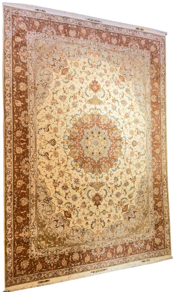 TABRIZ Iran 350x250cm by Master ISA - Image 2